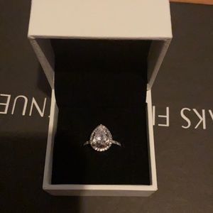 Pandora teardrop ring